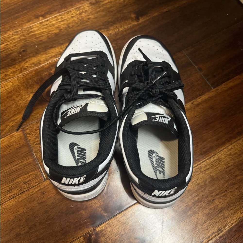 Nike Panda Dunks